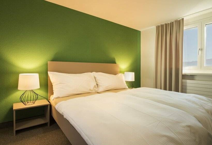 חדר סופריור, Le Domaine