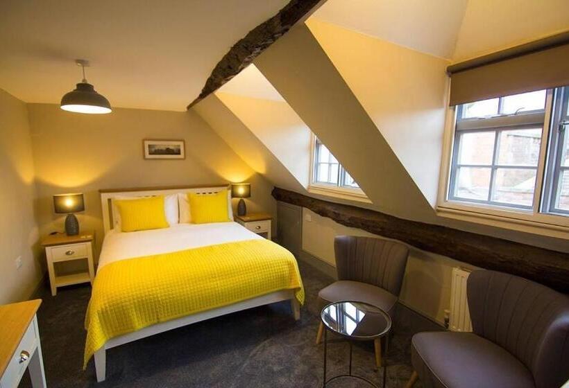 غرفة قياسية, Church Inn