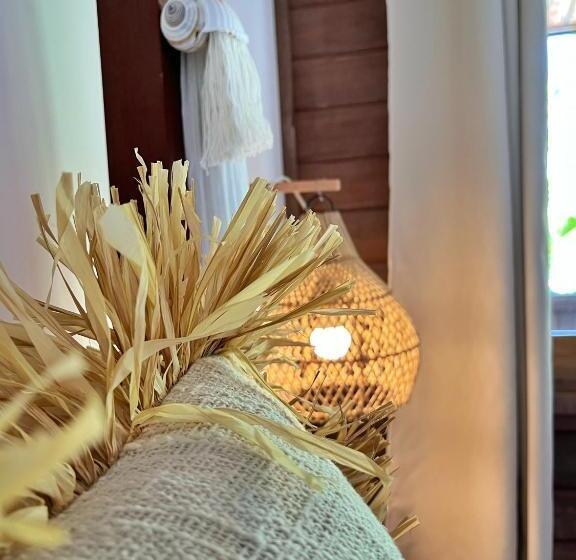 اتاق لوکس, Iru Maldives