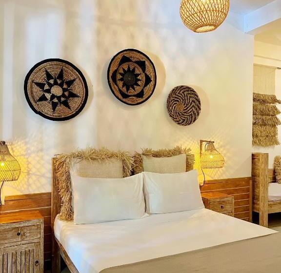 اتاق خانوادگی با چشمانداز دریا, Iru Maldives