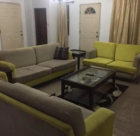 آپارتمان 1 خوابه, Christine Apartment Hotel Ltd