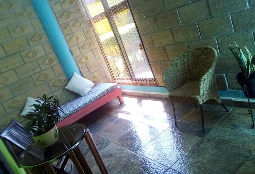 غرفة قياسية رباعية, Hacienda San Miguel