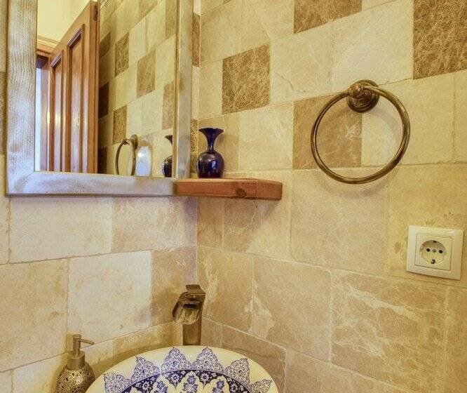 スタンダードルーム, Kirazli Sultan Konak