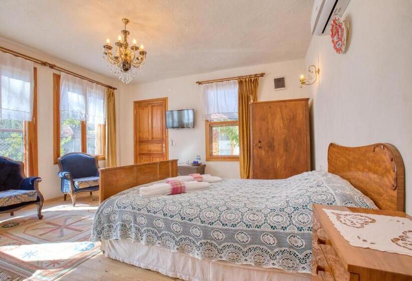 デラックスルーム, Kirazli Sultan Konak