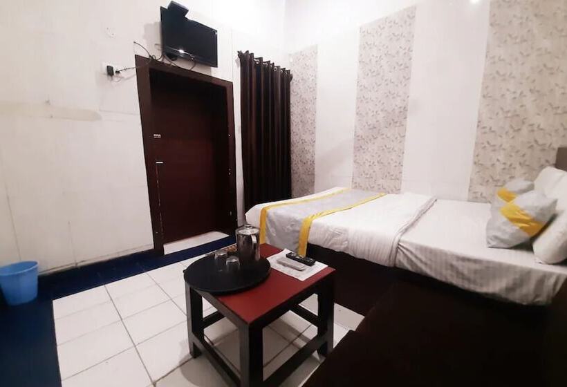 スタンダードルーム, Luxmi