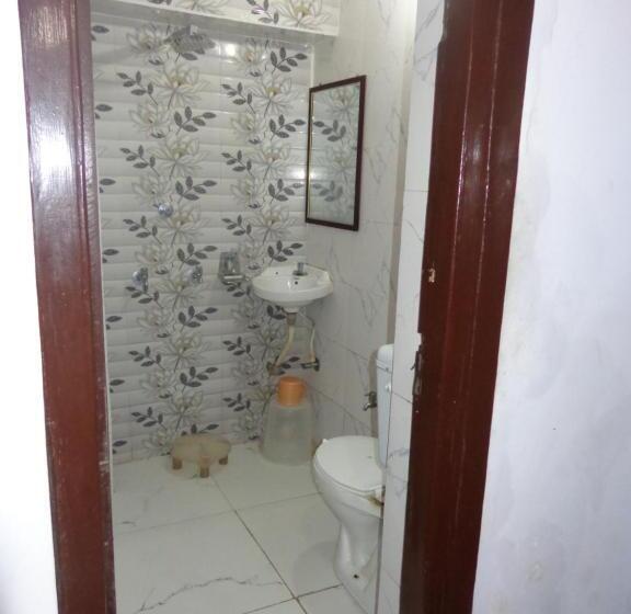 スーペリアールーム, Luxmi