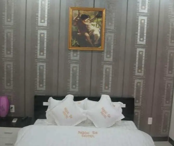 اتاق استاندارد, Ngoc Se