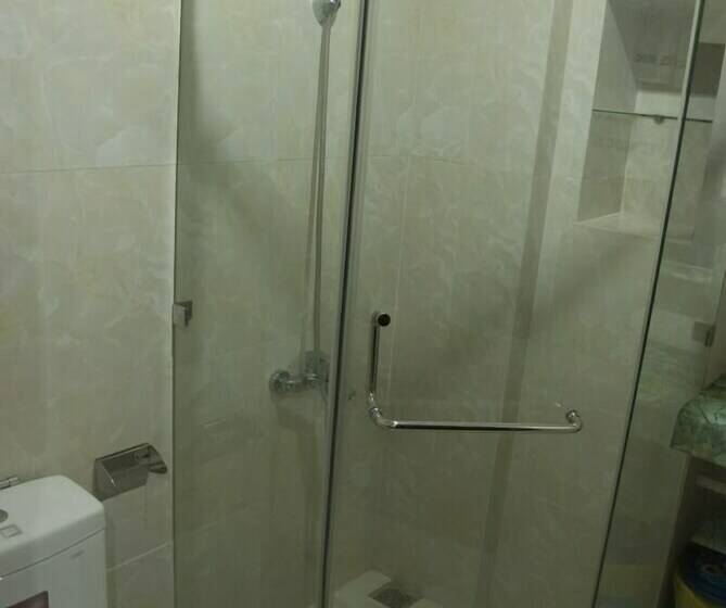 اتاق استاندارد, Ngoc Se