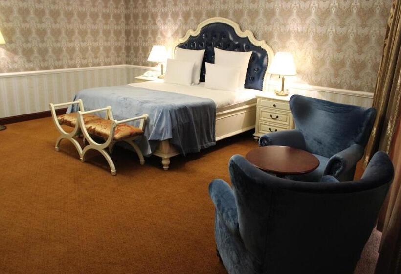 سوییت, Sultan Plaza