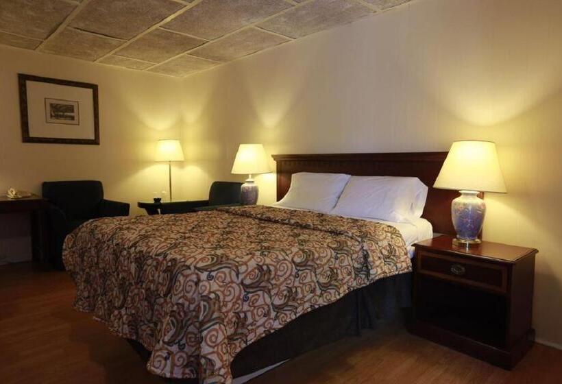 Люкс, Motel Chez Nous