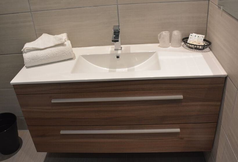 高级大房间, Motel Chez Nous