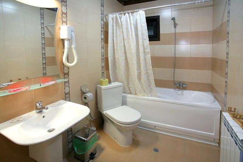 חדר דלוקס, Divetsite