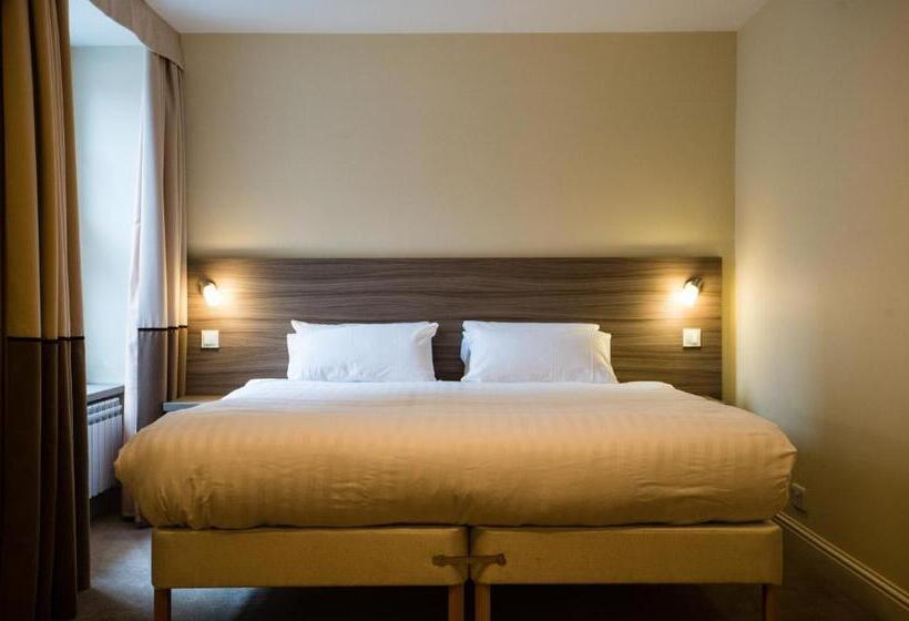 高级大房间, The Coffee House