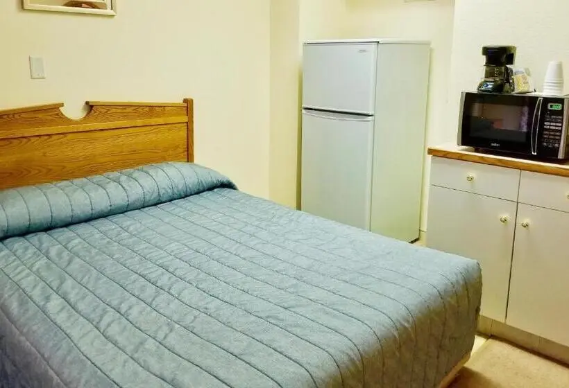 Standard Yhden Hengen Huone, New Imperial Inn