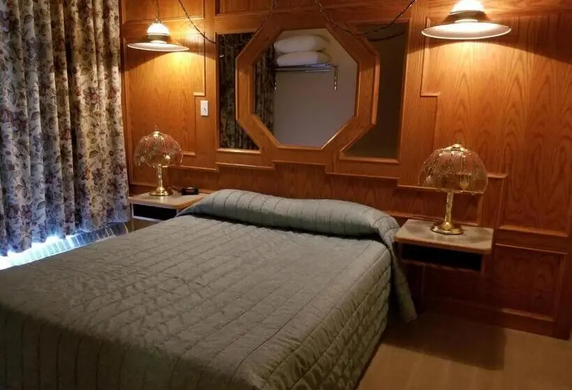 Standard Yhden Hengen Huone, New Imperial Inn