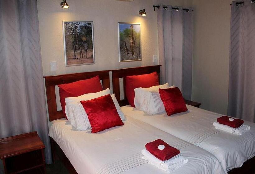 Номер Стандарт, Woodpecker Lodge B&b