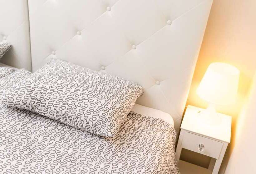 اتاق استاندارد, B&b Villa Palace