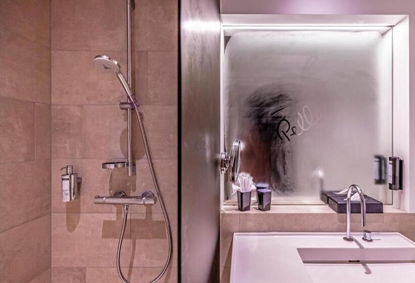 جناح عائلي, Boutique Hotel Pellas