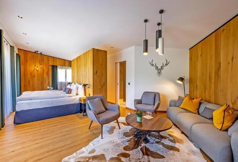 バルコニー付スイート, Boutique Hotel Pellas