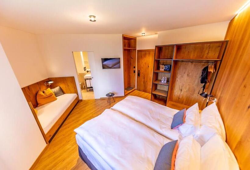 패밀리 스위트, Boutique Hotel Pellas