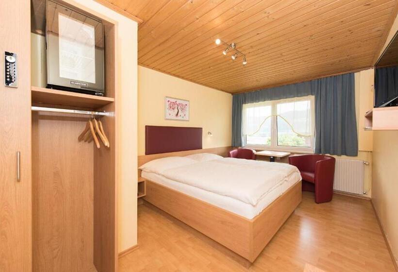 غرفة قياسية, Kärntner Stubn