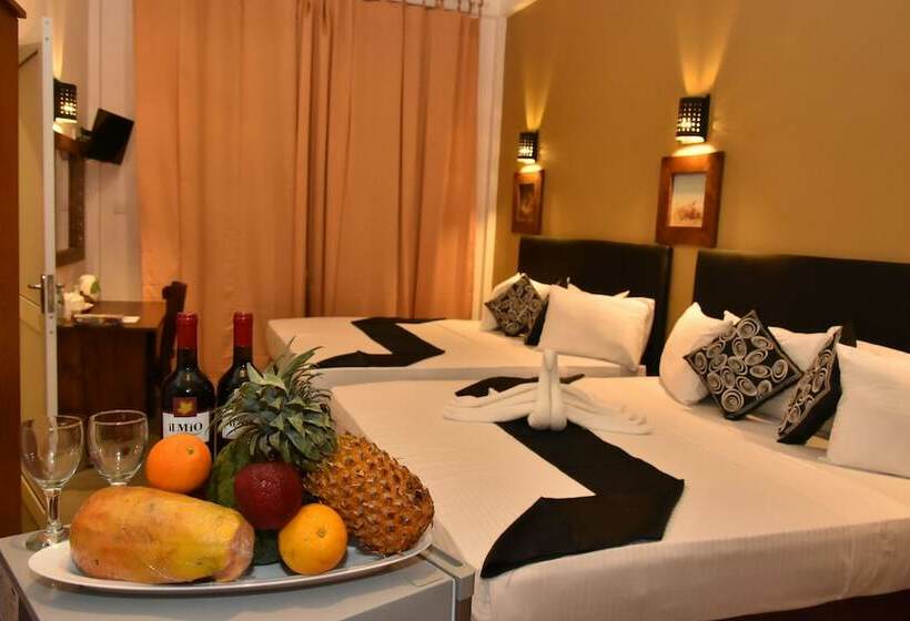 장애인용 디럭스룸, Nil Diya Beach Resort