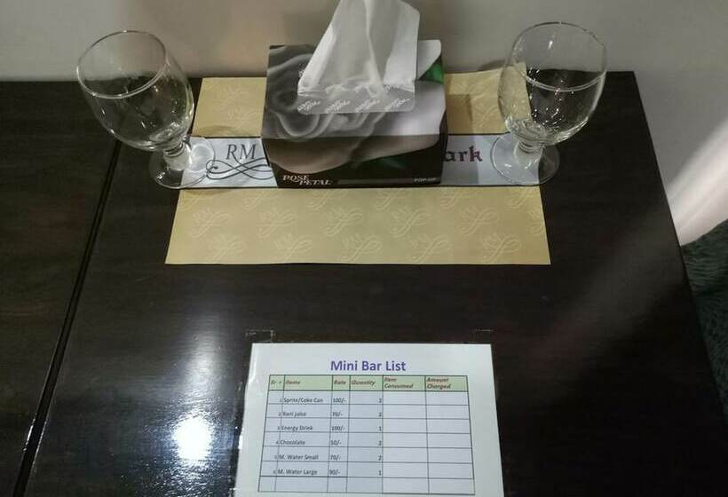 اتاق استاندارد, Royal Mark Lodges