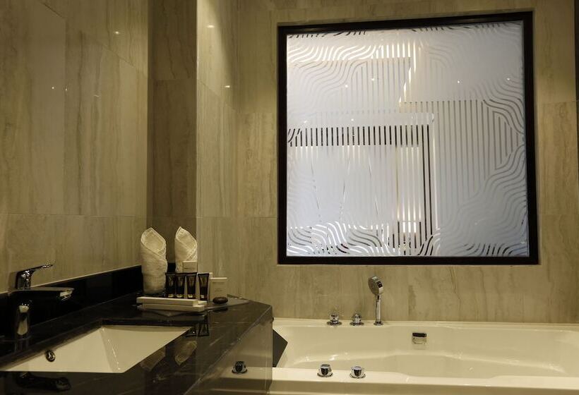Quarto Deluxe Cama King, Swiss Flora Inn Hotel Riyadh