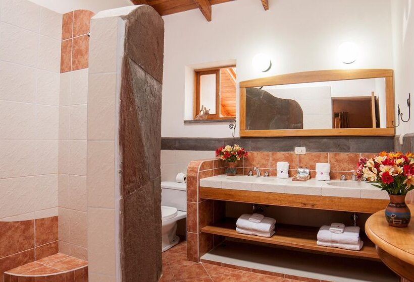 غرفة سوبيريور, Willka T'ika