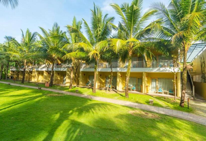 اتاق سه نفره دلوکس با چشم‌انداز باغ, Lahana Resort Phu Quoc & Spa