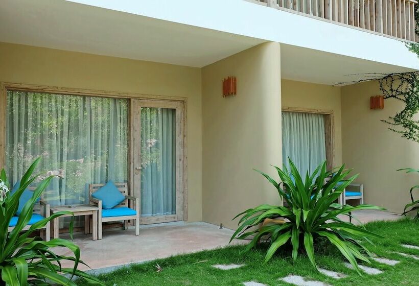 اتاق لوکس با چشم‌انداز باغ, Lahana Resort Phu Quoc & Spa