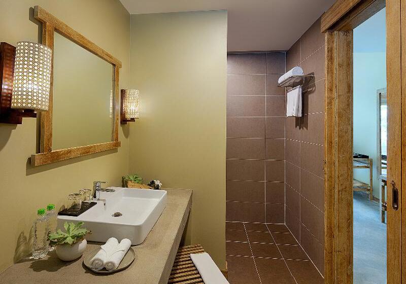 اتاق لوکس با چشم‌انداز باغ, Lahana Resort Phu Quoc & Spa