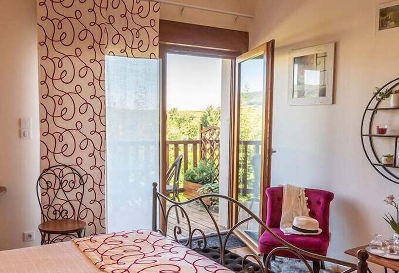 标准间, Clos Du Mont Rouge