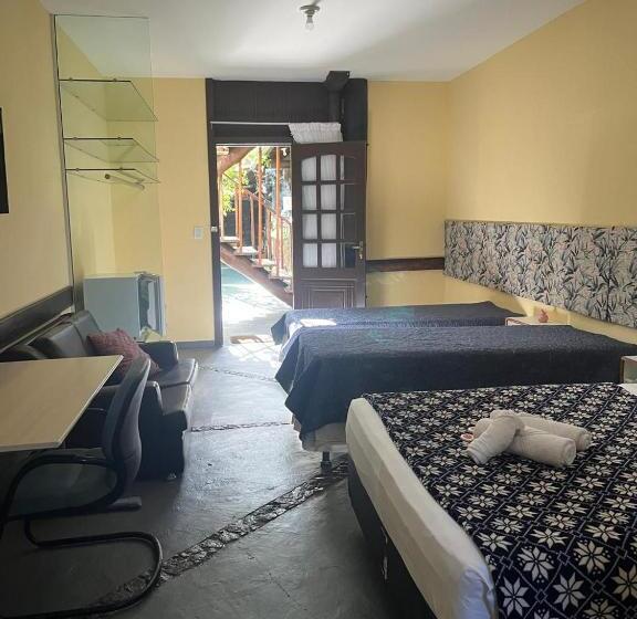 四人标准间, Hospedagem Praia De Piratininga