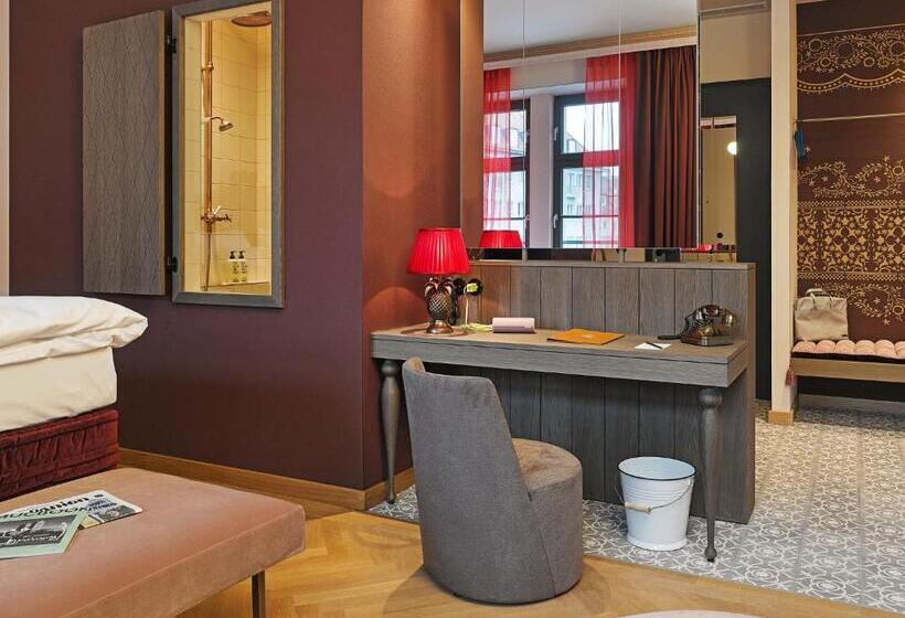 Номер Стандарт, 25hours Hotel The Royal Bavarian