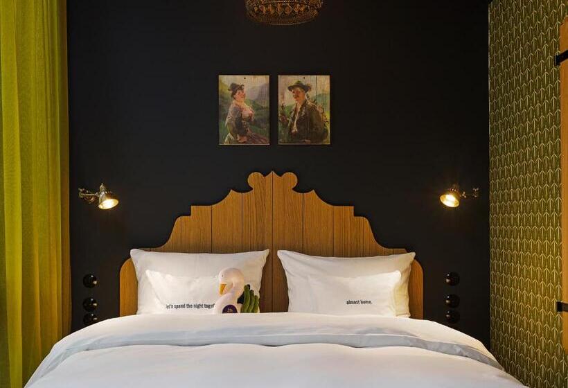 اتاق استاندارد, 25hours Hotel The Royal Bavarian