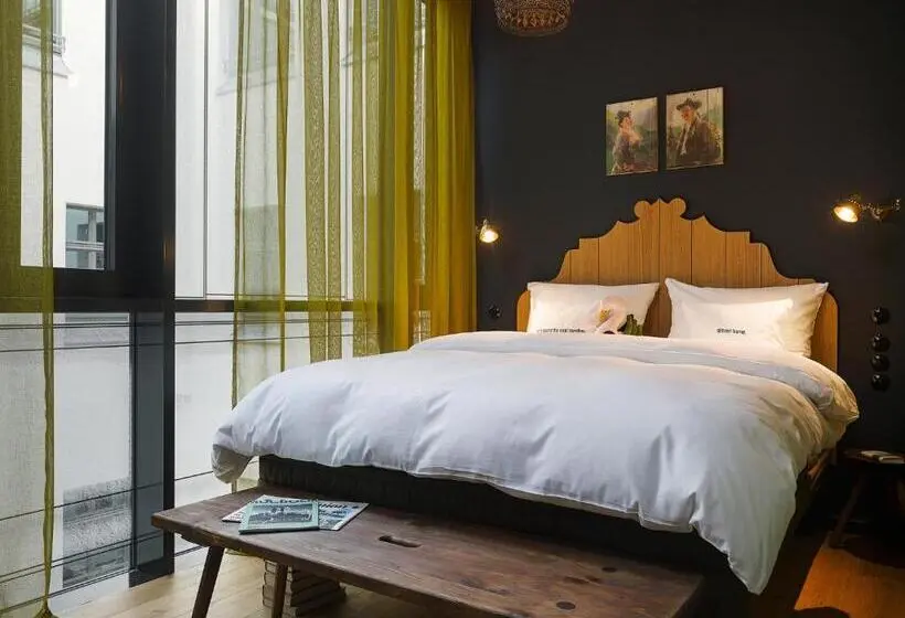 اتاق استاندارد, 25hours Hotel The Royal Bavarian
