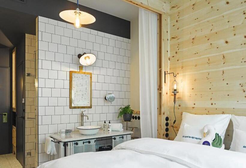 اتاق استاندارد, 25hours Hotel The Royal Bavarian