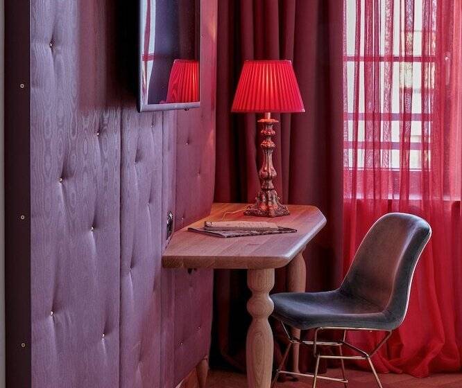 Номер Стандарт, 25hours Hotel The Royal Bavarian