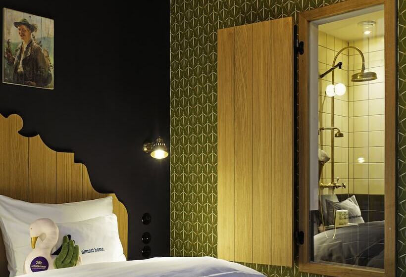 Номер Стандарт, 25hours Hotel The Royal Bavarian