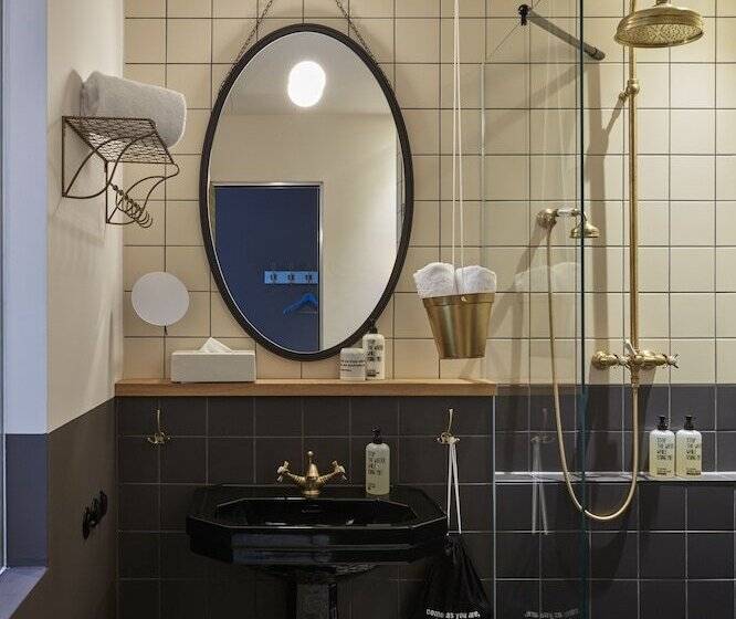 اتاق عادی, 25hours Hotel The Royal Bavarian