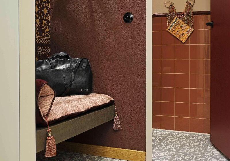 اتاق استاندارد, 25hours Hotel The Royal Bavarian