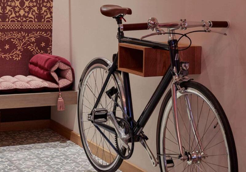 اتاق استاندارد, 25hours Hotel The Royal Bavarian