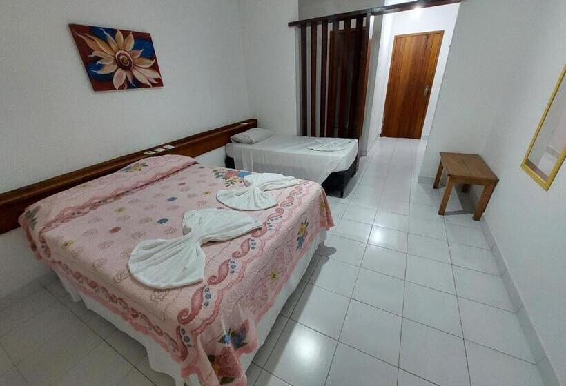 스탠다드 트리플 룸, Kalifornia