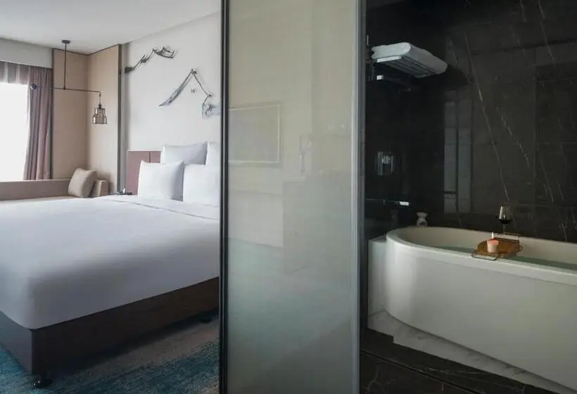 キングサイズベッドのスーペリアルーム, Pullman Zhouzhuang