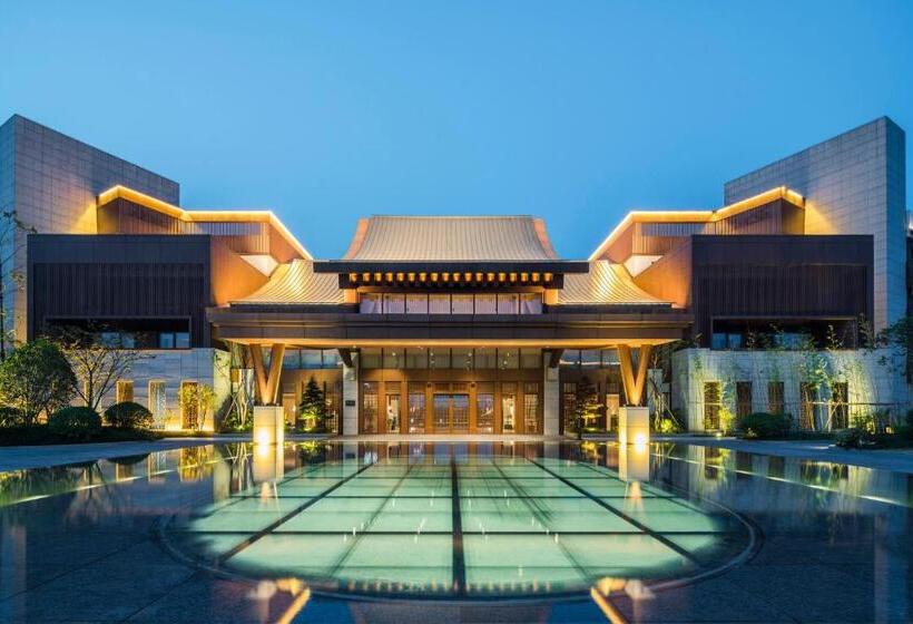带大床的豪华间, Pullman Zhouzhuang