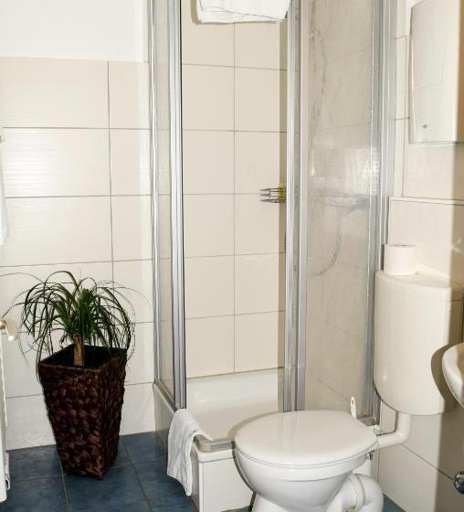 Номер Стандарт, Restaurant Kerzan´s