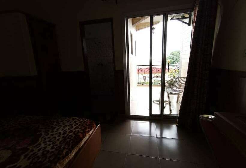 اتاق استاندارد, Tchatcha