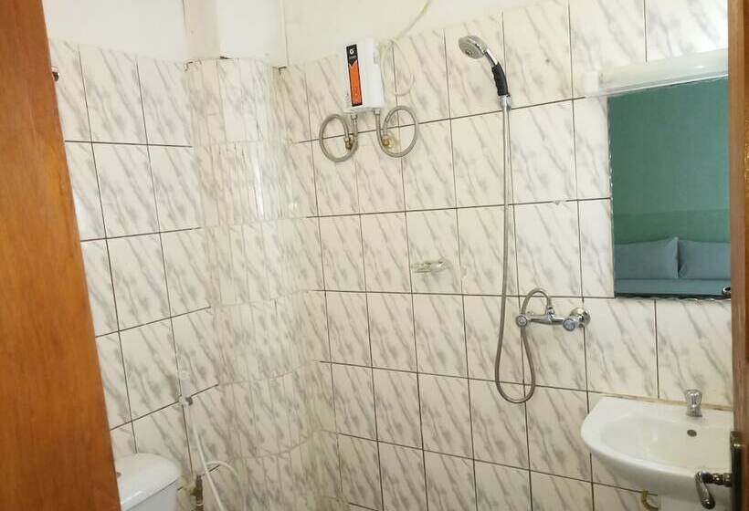 اتاق استاندارد, Tchatcha