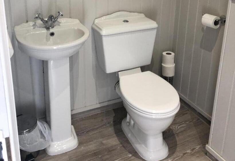 غرفة قياسية, The Cornubia Inn